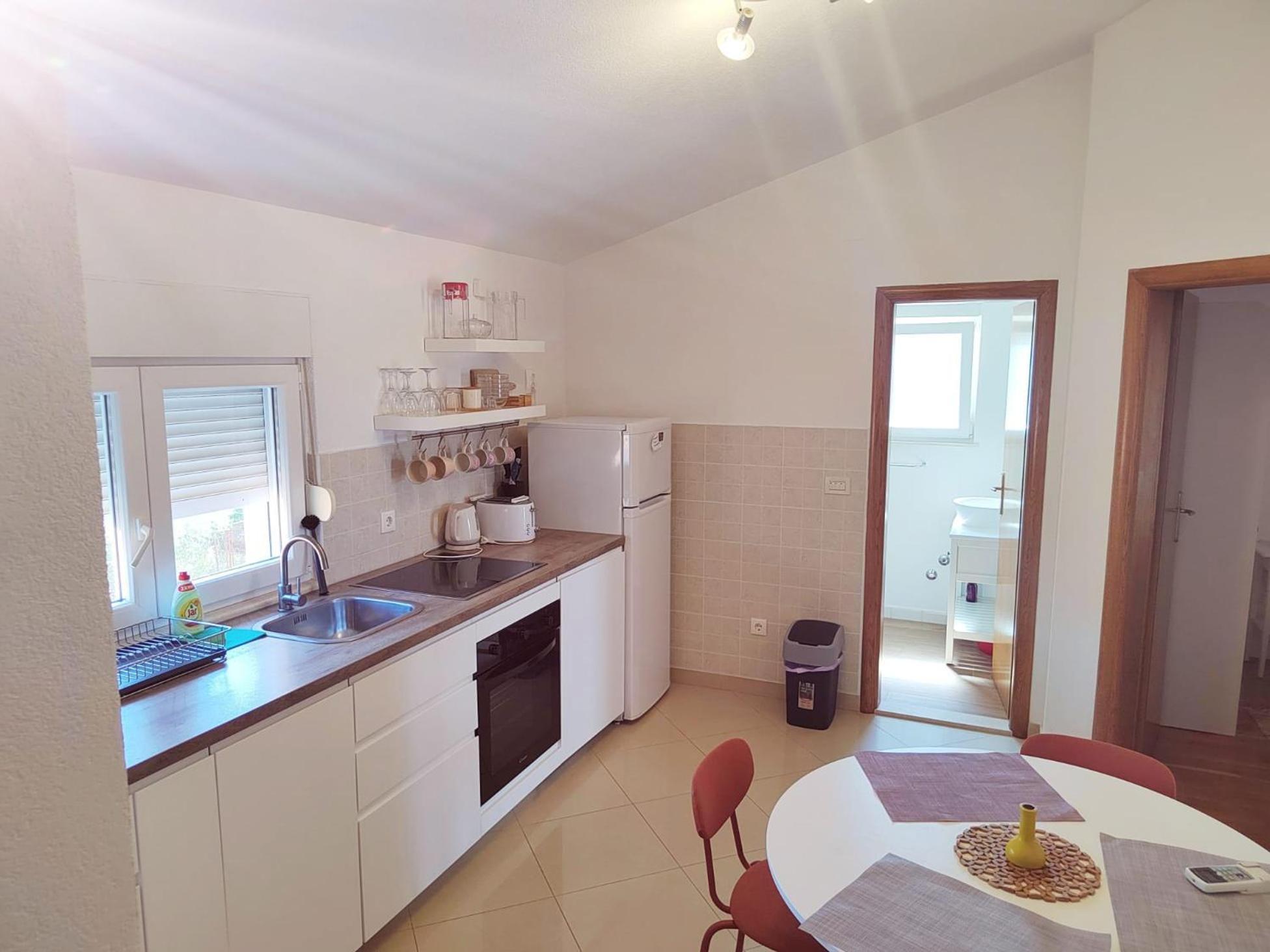 T&T Sea View Apartments โตรกีร์ ภายนอก รูปภาพ