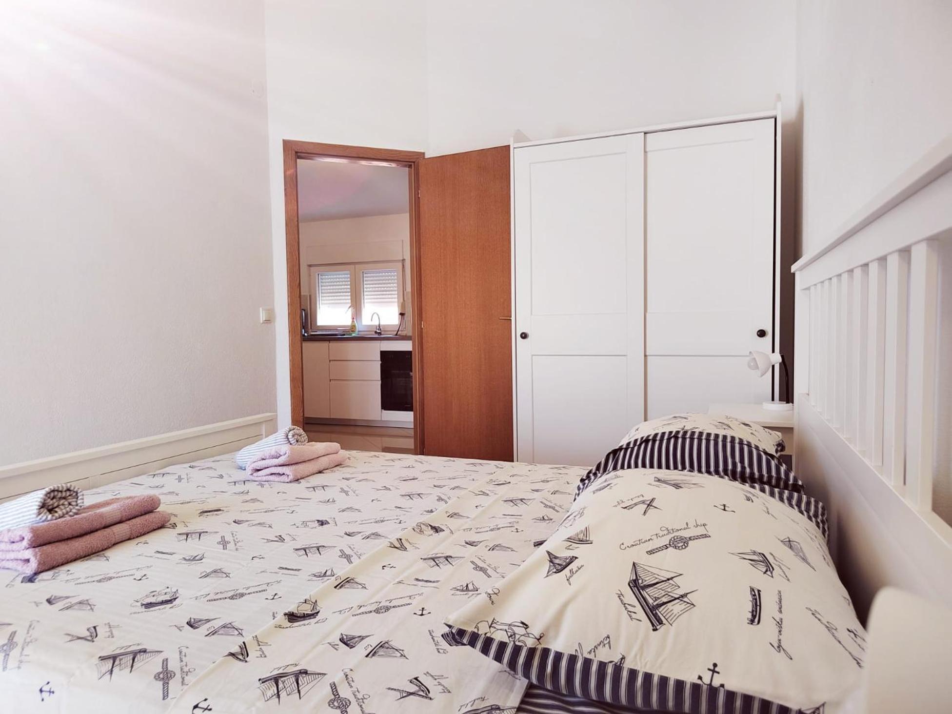 T&T Sea View Apartments โตรกีร์ ภายนอก รูปภาพ