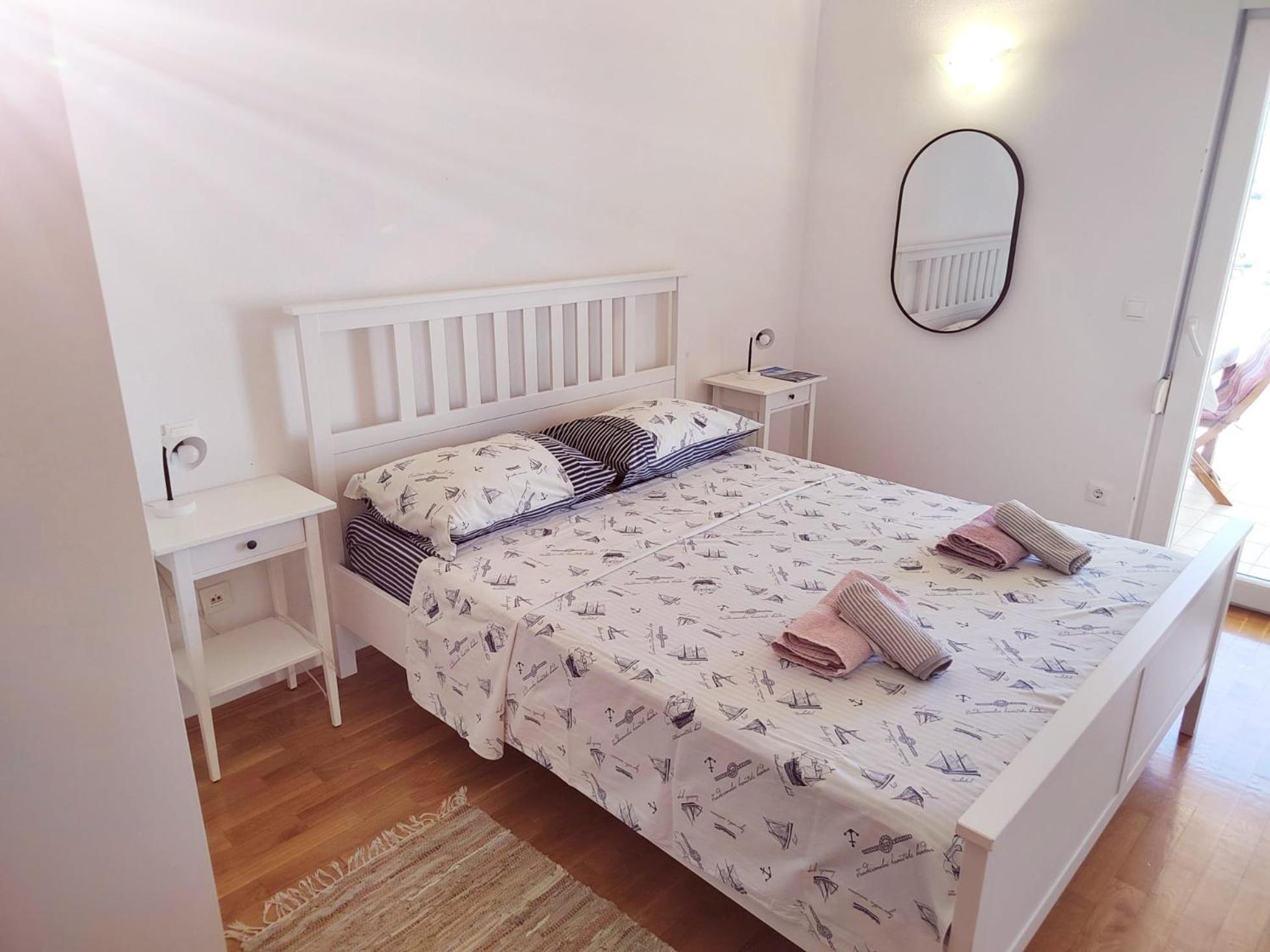 T&T Sea View Apartments โตรกีร์ ภายนอก รูปภาพ